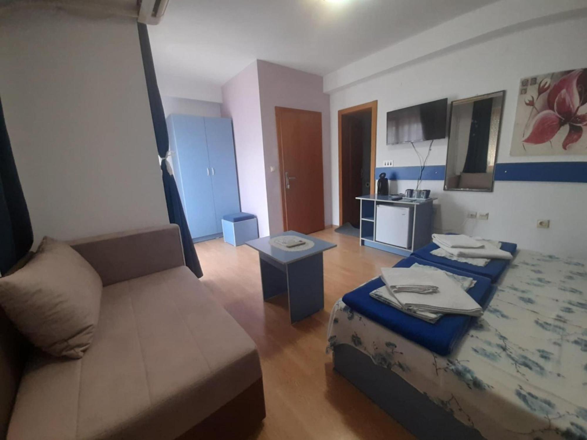 Blue Apartments&Suites Ohrid Extérieur photo