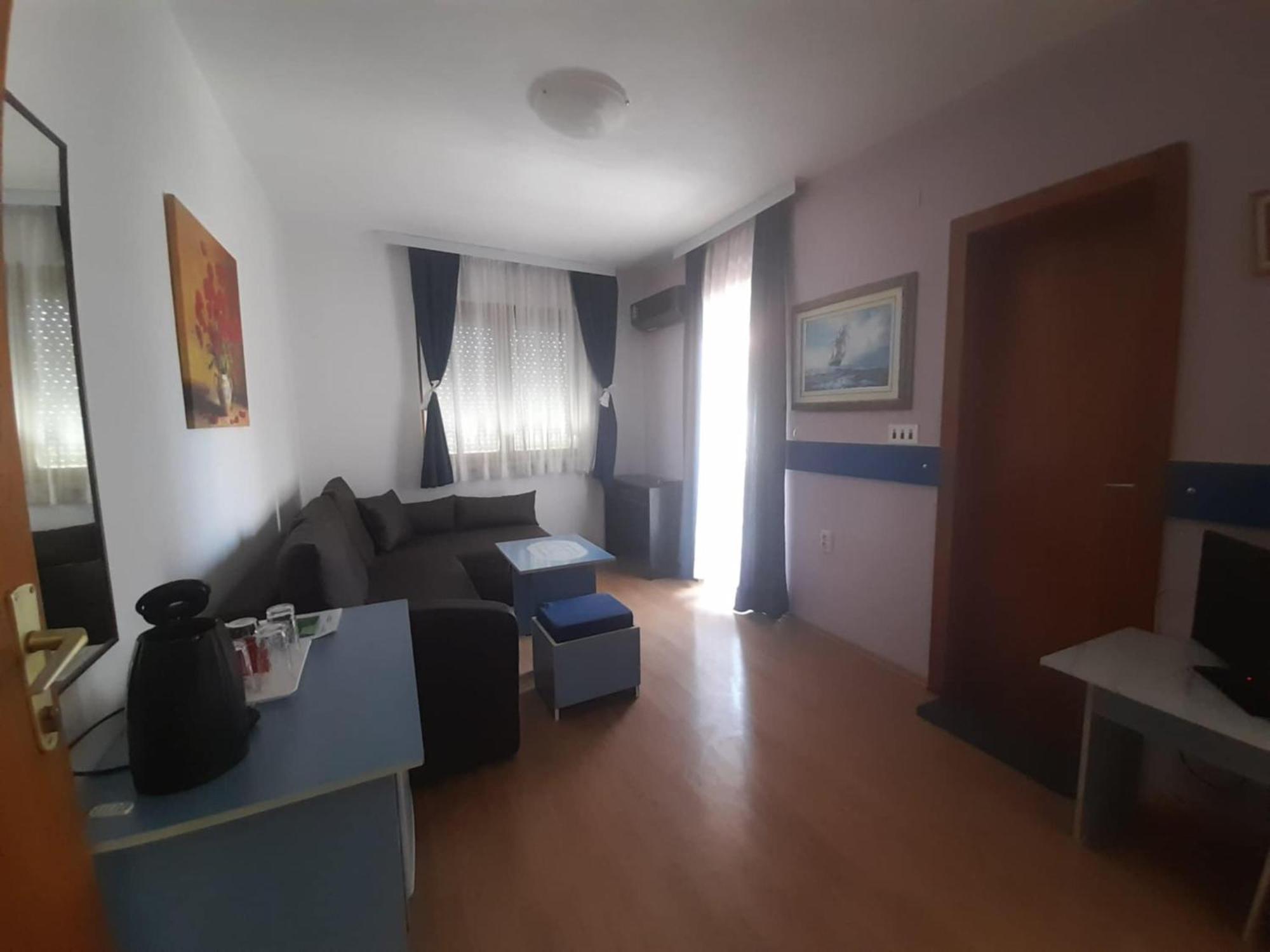 Blue Apartments&Suites Ohrid Extérieur photo